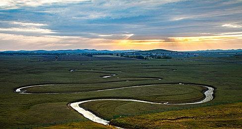 《狙击精英：反抗军》明年1月30日发售 登陆全平台